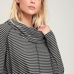 BB Dakota > Striped Cowl Neck Sweater Medium